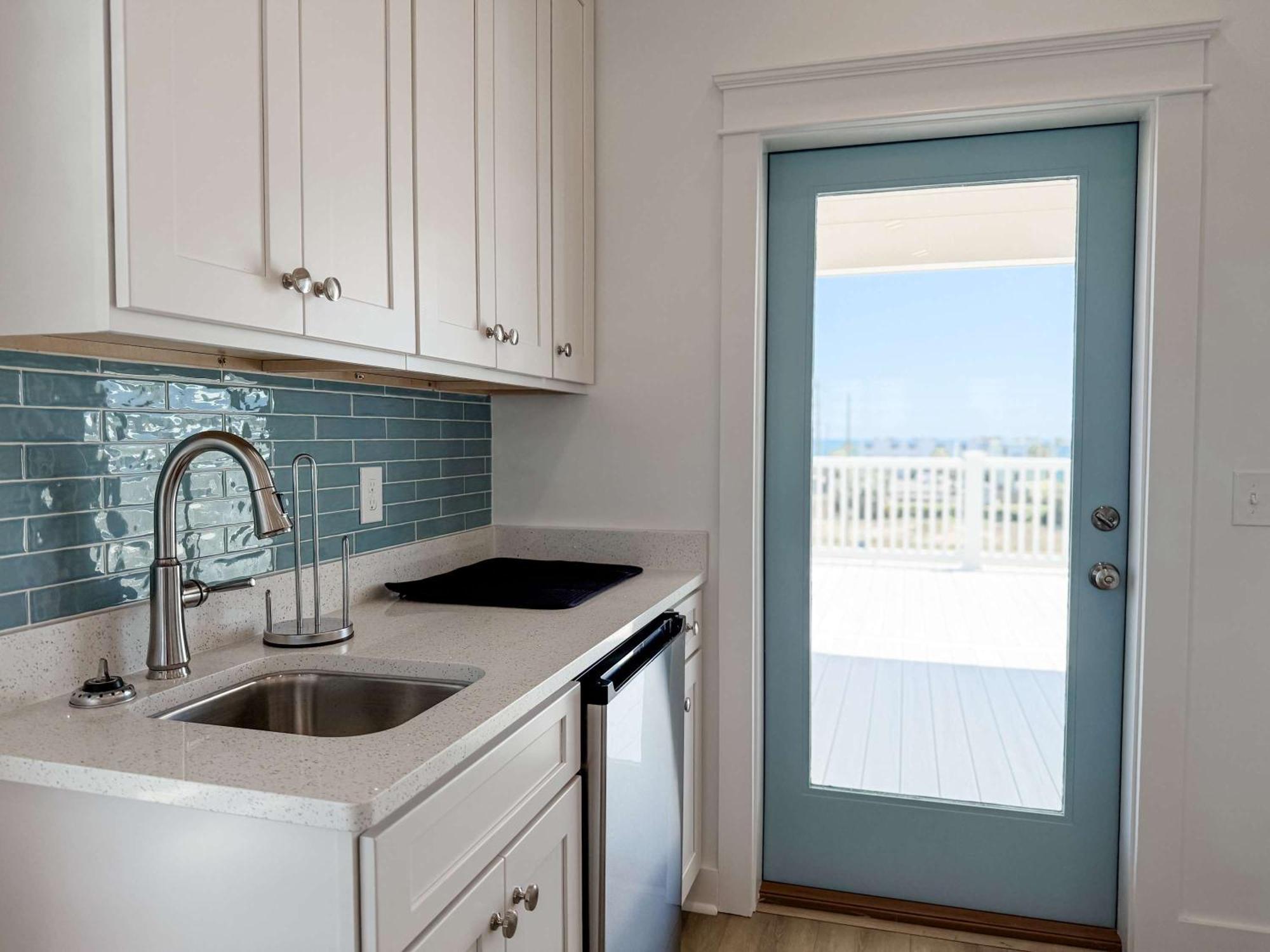 Serenity By The Sea St George Island Pool Home Eastpoint Exterior photo